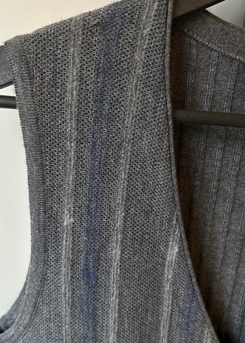 Düğmeli V Yaka Gri Kot Kadın Süveter - Görsel 2