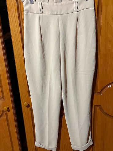 m Beden ten rengi Renk Zara pantolon