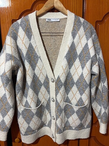Zara baklava desen hirka