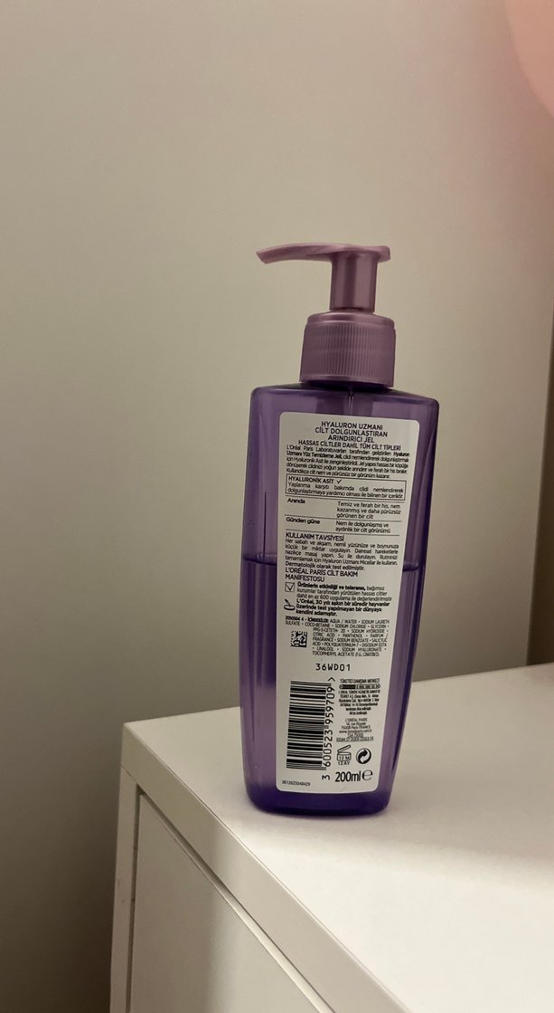 L'Oréal Hyaluron Uzmanı Temizleme Jeli - Görsel 3