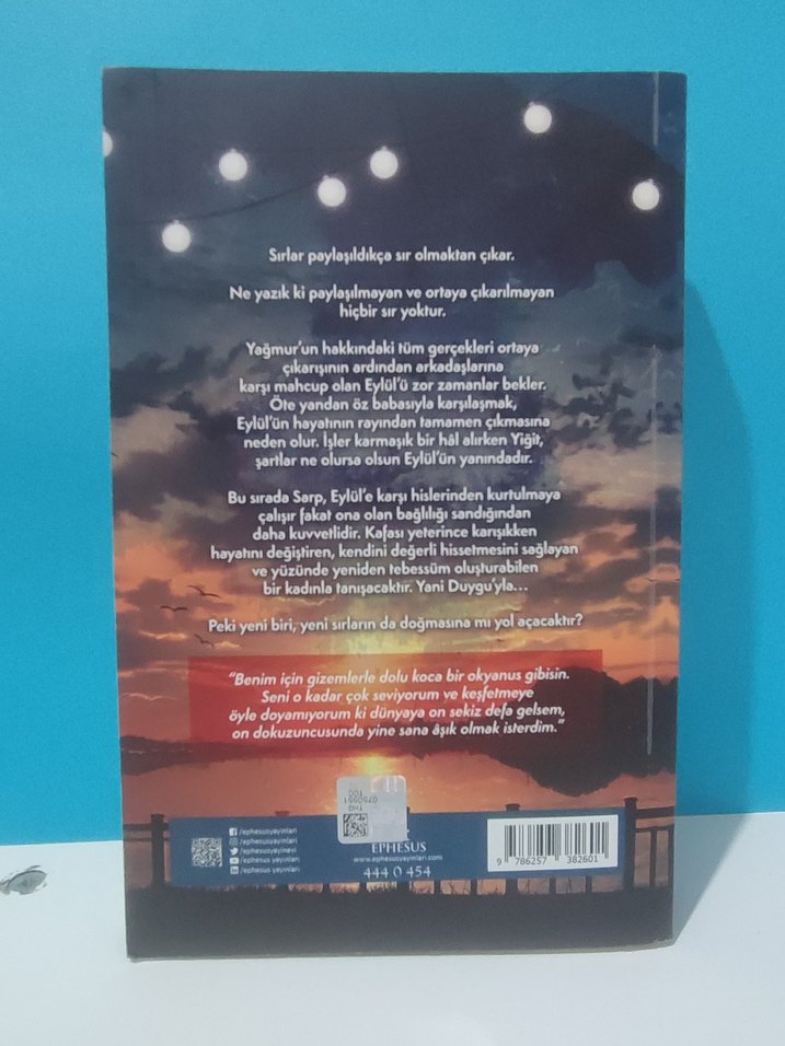 Benim Küçük Sırrım 1 ve 2 - Dilara Keskin(1 ciltli) - Görsel 3