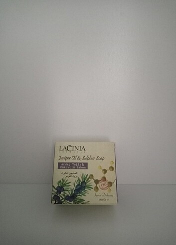 Lacinia