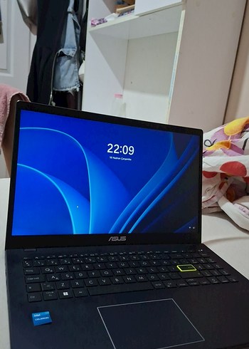 Mavi ASUS Monitör