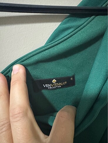 Abiye zümrüt yeşili - Görsel 15