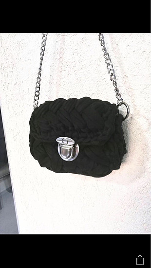 Siyah örgü çanta