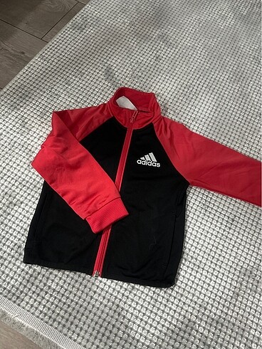 5 Yaş Beden Adidas hırka ve swet