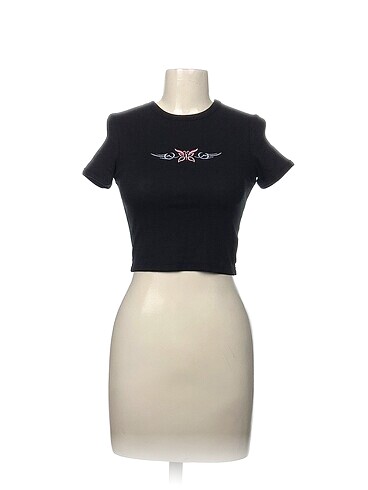 Bershka Mini Üst %70 İndirimli.
