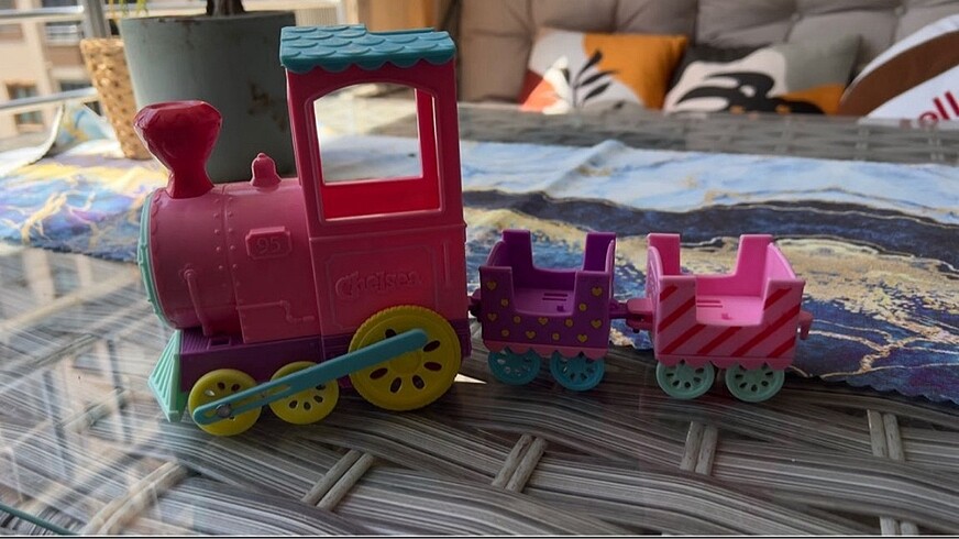  Beden Barbie chelsea tren