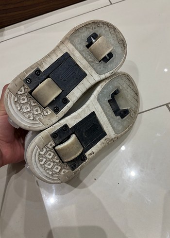 Kaydırmaz Tekerlekli Çocuk ayakkabısı