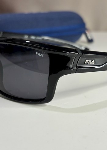 Siyah Minimalist Erkek Güneş Gözlüğü - Görsel 3