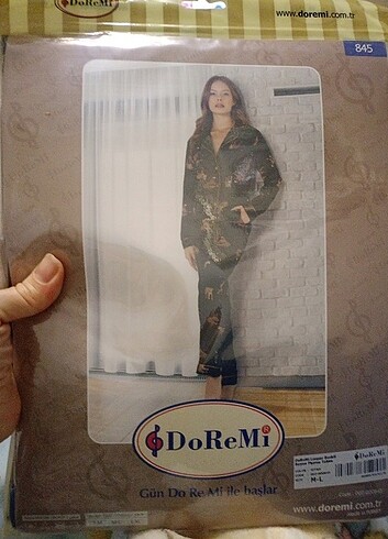 m Beden siyah Renk Doremi leopar desenli kadın pijama