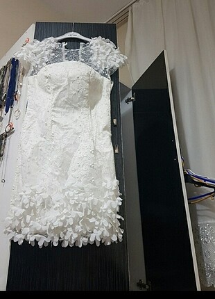Nikah elbisesi