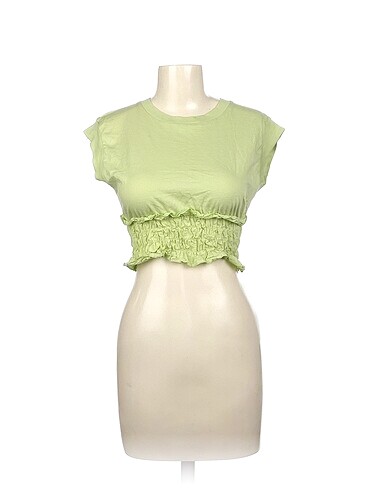 Dilvin T-shirt %70 İndirimli.