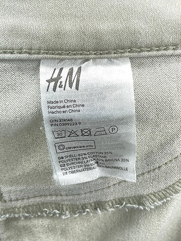 29 Beden çeşitli Renk H&M Jean / Kot %70 İndirimli.