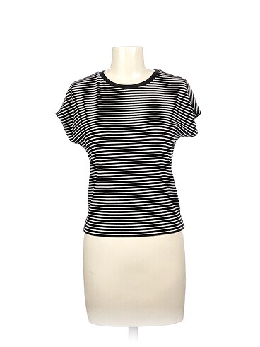 Koton T-shirt %70 İndirimli.