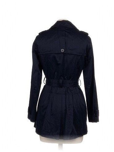 40 Beden Koton Trenchcoat %70 İndirimli.