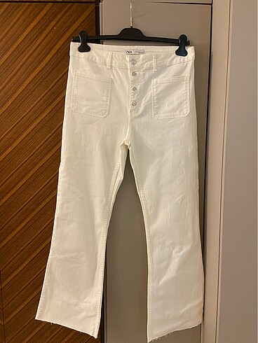 Zara Beyaz Jean