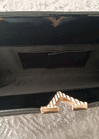 Parlak Siyah Yılan Derisi Desenli Deri Kadın abiye Çanta - Görsel 2