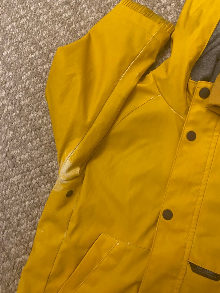 zara yagmurluk lcw sapka - Görsel 4