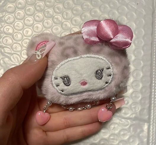 hello kitty toka charm