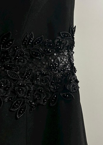 Boncuk İşlemeli Siyah Straplez Uzun Abiye Elbise - Görsel 2