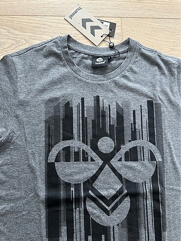 Hummel original etiketli tshirt - Görsel 2