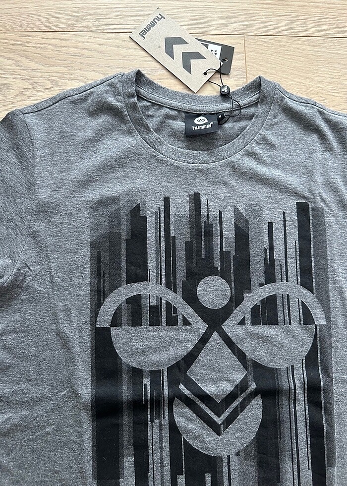 Hummel original etiketli tshirt - Görsel 2