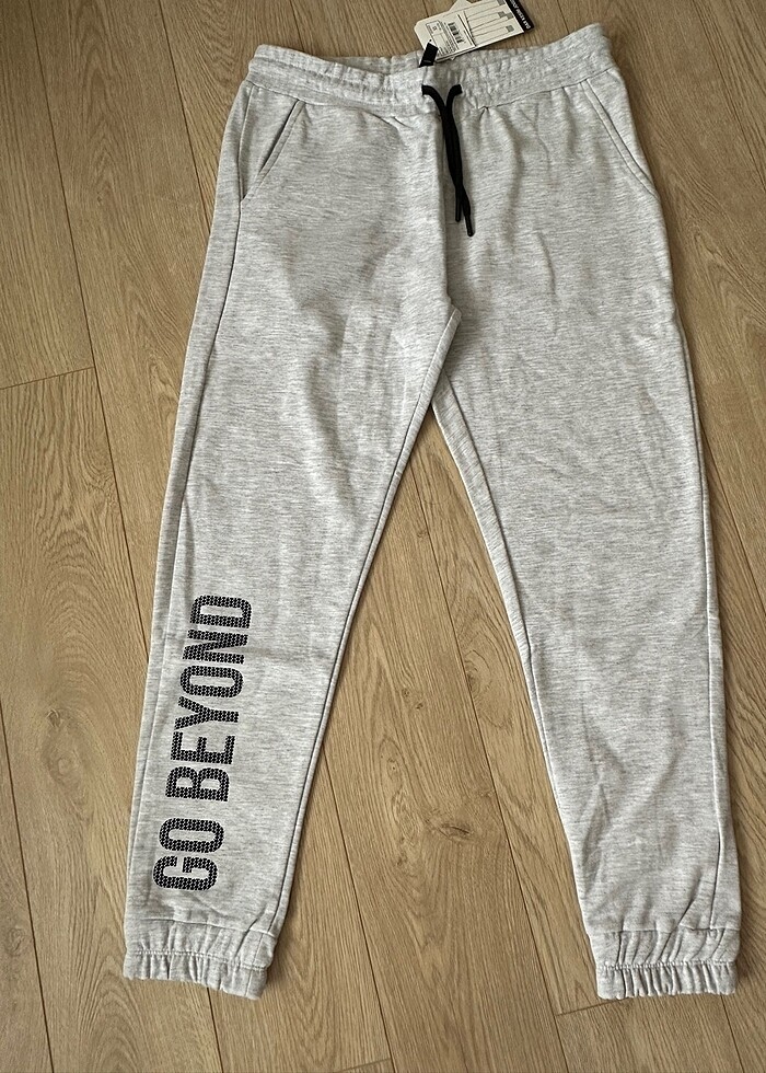 Lcw etiketli eşofman altı - Görsel 5