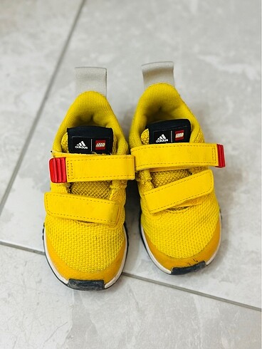 Adidas spor ayakkabı