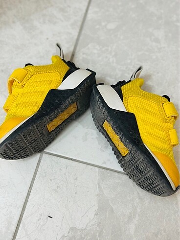 21 Beden sarı Renk Adidas spor ayakkabı
