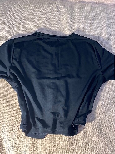 m Beden lacivert crop