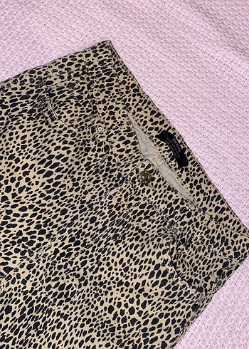 38 Beden BERSHKA Kahverengi Leopar Desenli Kadın Pantolon