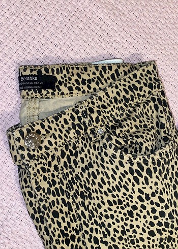 Bershka BERSHKA Kahverengi Leopar Desenli Kadın Pantolon