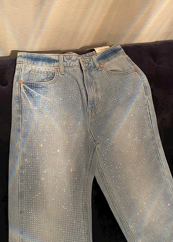 36 Beden BERSHKA TAŞLI PANTOLON