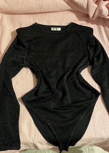 Siyah Parlak Uzun Kollu Body
