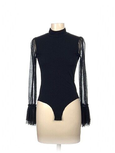 Zara Bluz %70 İndirimli.