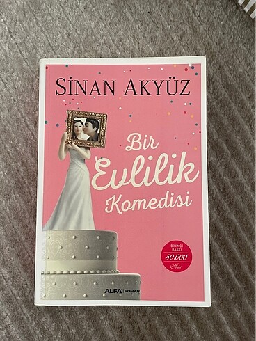 Bir Evlilik Komedisi - Sinan Akyüz