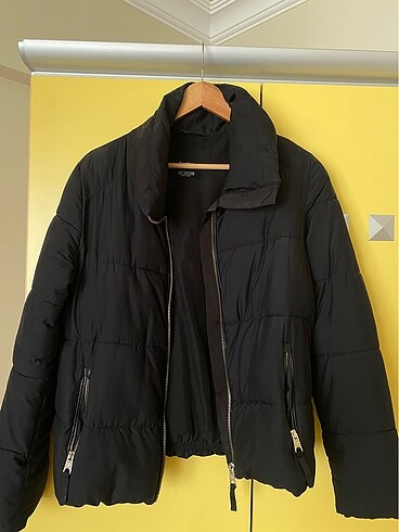 Bershka siyah mont