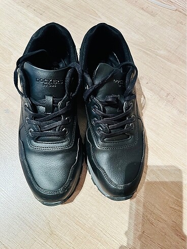 44 Beden siyah Renk Dockers erkek ayakkabısı