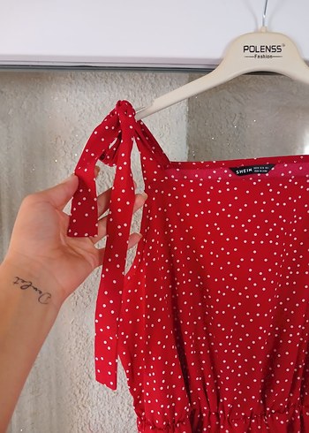 Puantiye Desenli Kırmızı uzun elbise - Görsel 2