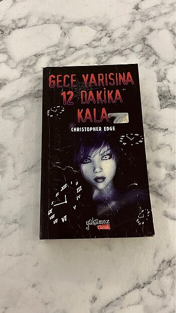 Christopher Edge Gece Yarısına 12 Dakika Kala