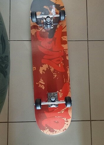 Diğer Skateboard ( kaykay)