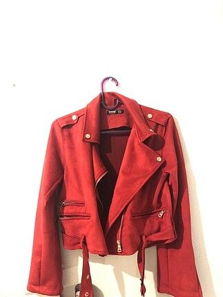 Ceket kırmızı