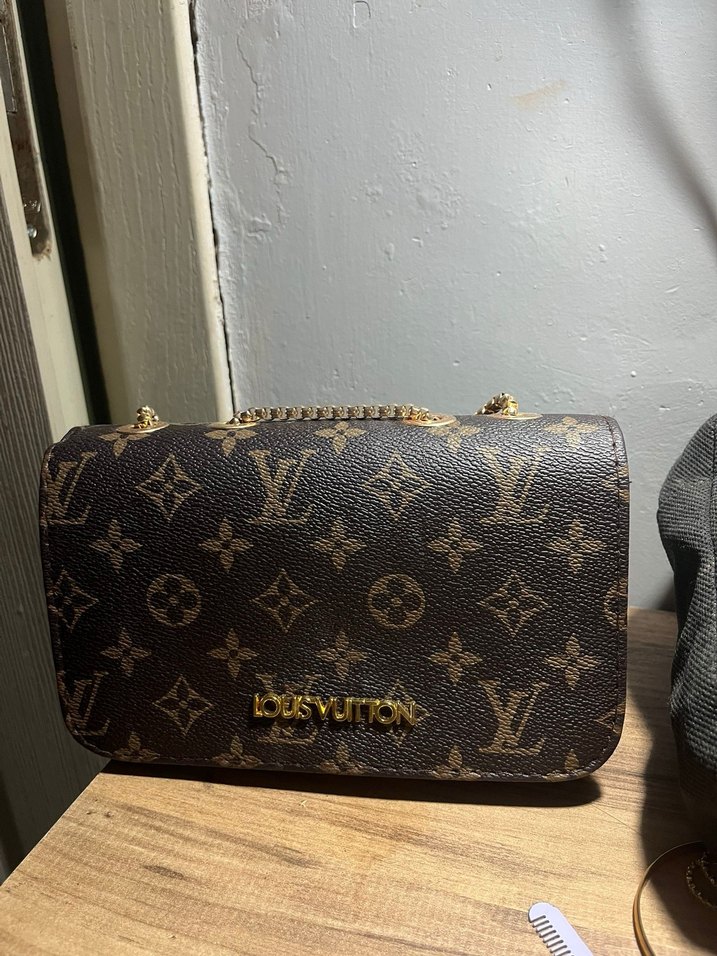 Zincir Detaylı Kahverengi Deri Kadın Çanta - Görsel 3