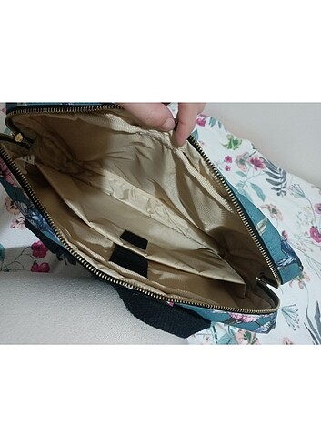 Beden Bloominbag Bilgisayar Çantası