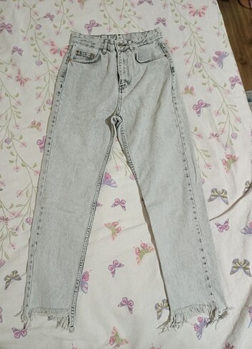 Bershka Jeans Pantolon