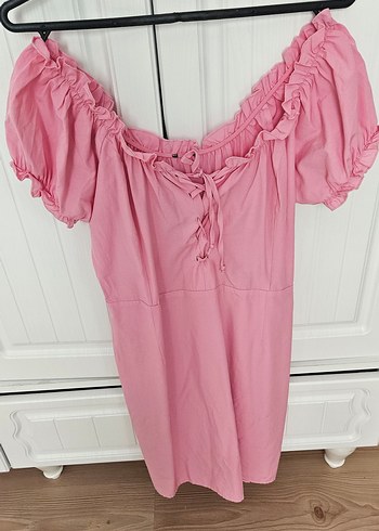 Pembe Elbise - Görsel 2