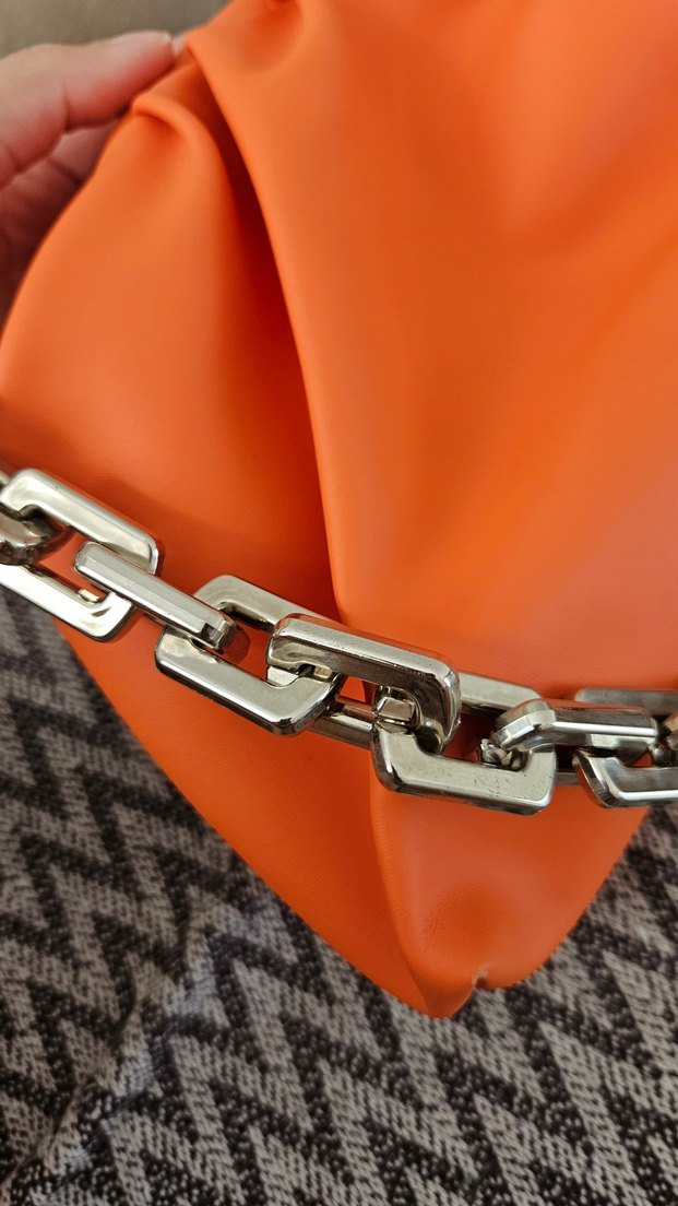 Zincir Detaylı Turuncu Kadın Çanta - Görsel 2