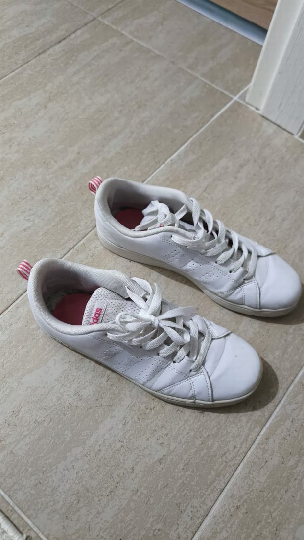 Adidas Beyaz Kadın Spor Ayakkabı - Görsel 2