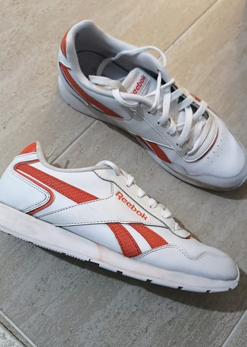 Reebok Beyaz Renkli Erkek Spor Ayakkabı - Görsel 2